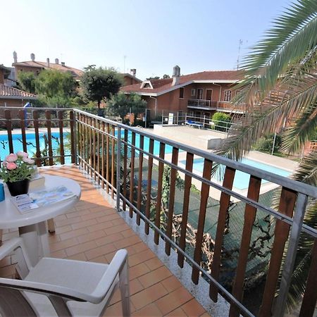 Appartamenti Villaggio Giardino 利尼亚诺萨比亚多罗 外观 照片